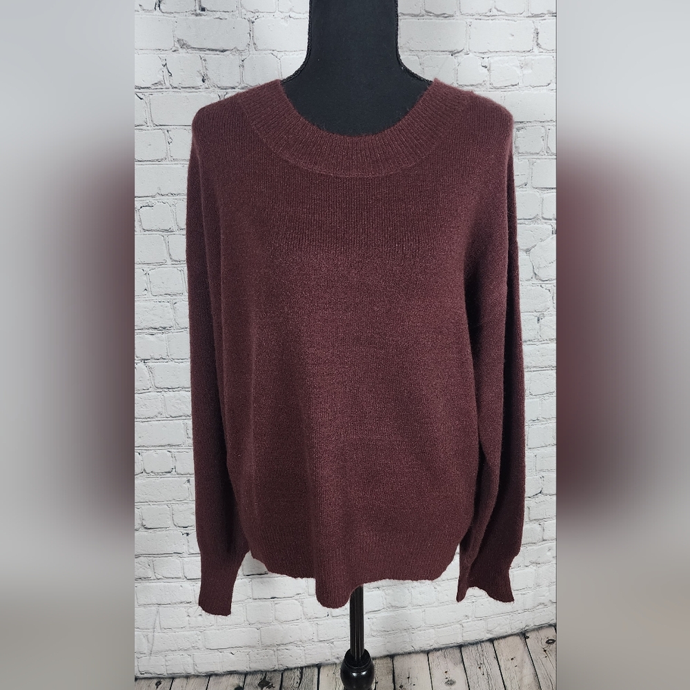 Absolutely Burgundy Long Sleeve Pullover Sweater NWT Medium